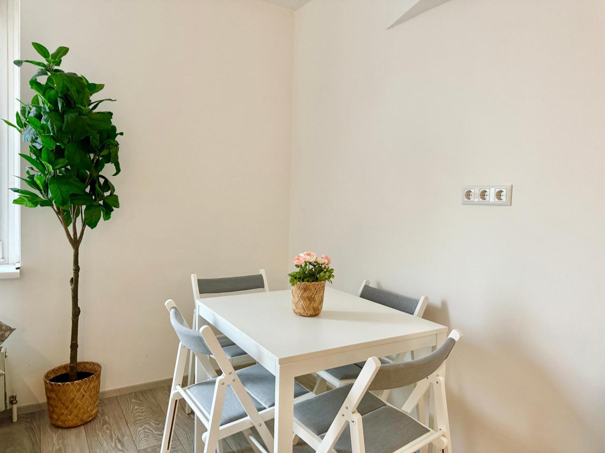 Stylish Schoenbrunn Apartments - Free Underground Parking Viena Exterior foto