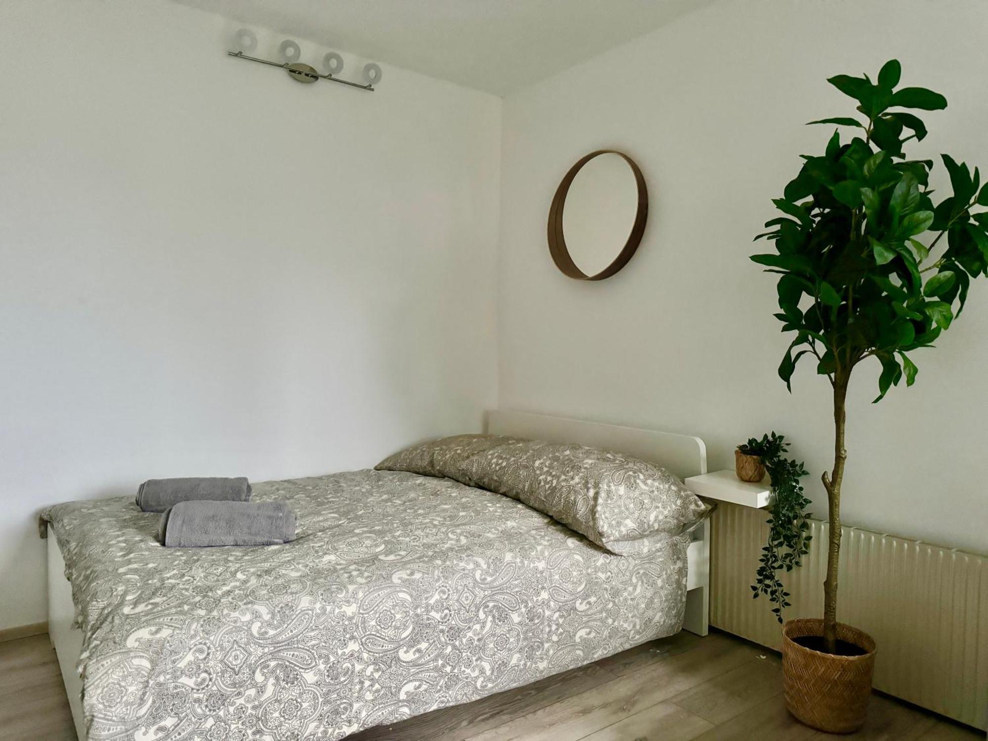 Stylish Schoenbrunn Apartments - Free Underground Parking Viena Exterior foto